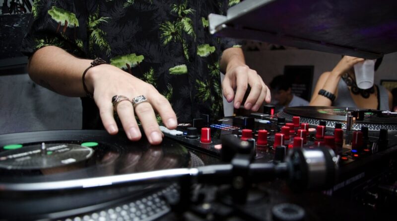 The Ultimate Guide to Hiring a Virtual DJ for Your Event