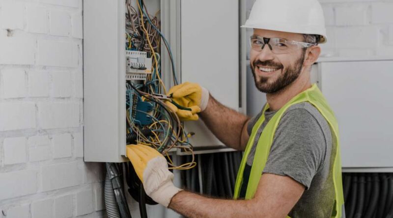 Tips for Choosing the Right Home Electrician Services