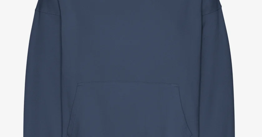 Essentials Hoodie Overview: Why It’s a Must-Have in Every Wardrobe