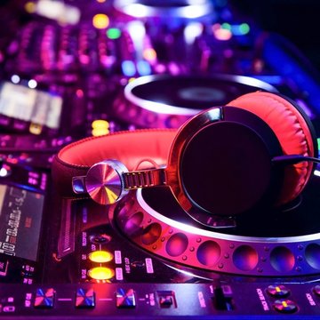 How DJ New York Are Driving Innovation in Global Music Trends