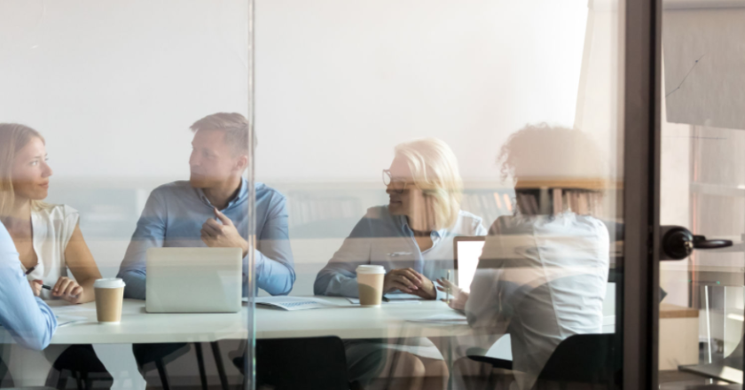 How Gloture Supports Startups with Funding and Expert Guidance