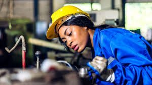 Selecting the Best Technician Staffing Agencies to Meet Your Specialized Needs