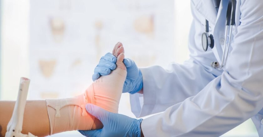 Joint Replacement Hospital in Thane: How to Evaluate Orthopedic Treatment Options